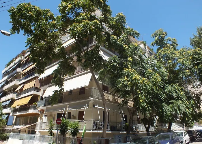 Cozy Apartment At Panormou Metro, Athens City Center